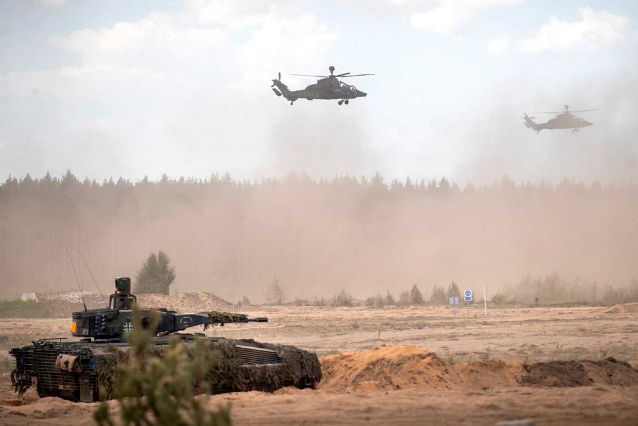 Four US soldiers involved in "tactical training" in Lithuania are missing, US officials say.