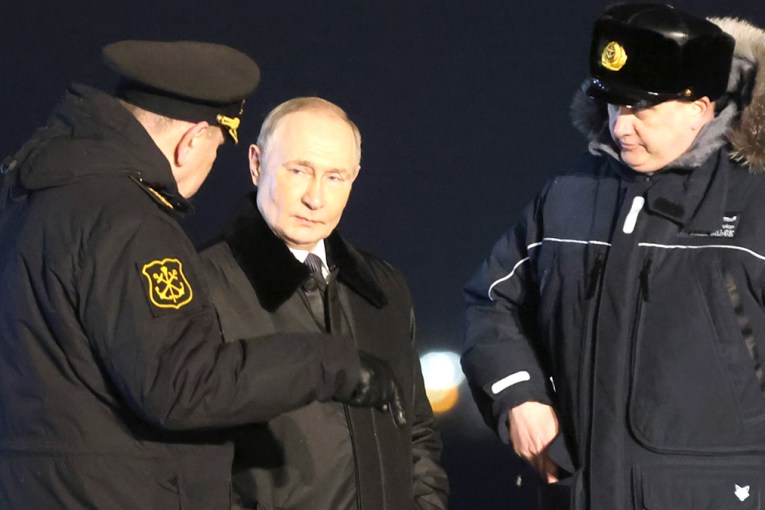 Putin sends US chilly warning on Greenland push