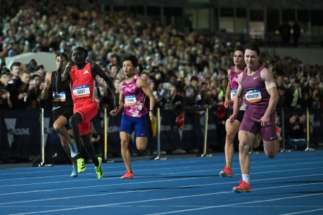 Kennedy edges Gout in 200m thriller in Melbourne