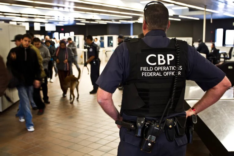 Australians travelling to the US less and less