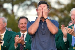 McIlroy defies Masters meltdown to clinch slam