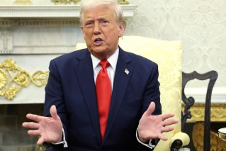 Trump: Iran must ditch nukes or face response