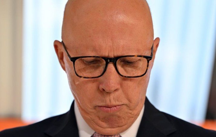 Coalition tied in knots over EV backflip