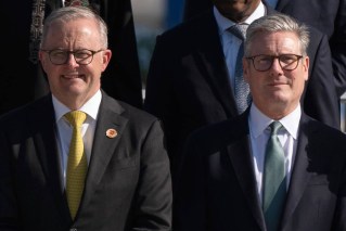 Albanese and Starmer discuss AUKUS sub plan