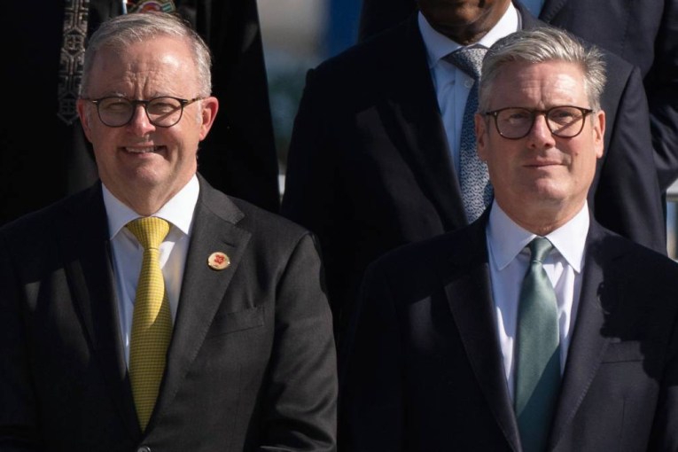 Albanese and Starmer discuss AUKUS sub plan