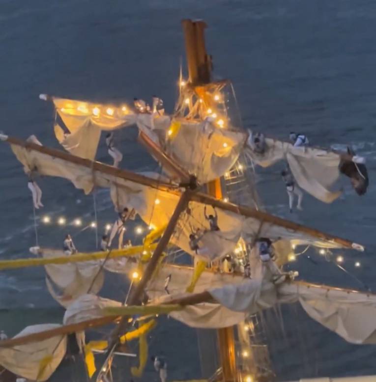 Mexico ship 