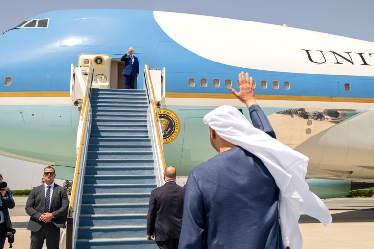 Trump’s Qatari plane deal is naked corruption