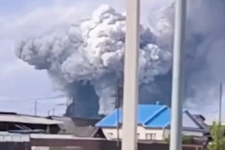Russian bombers burn in major Ukraine attack