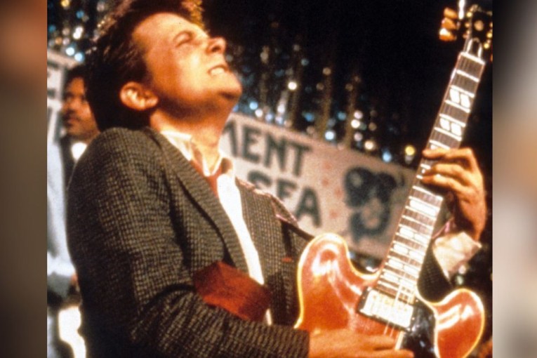 Michael J Fox makes <i>Back to the Future</i> plea