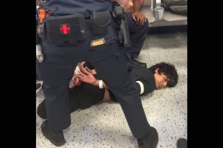 Chilling embassy warning after US airport footage