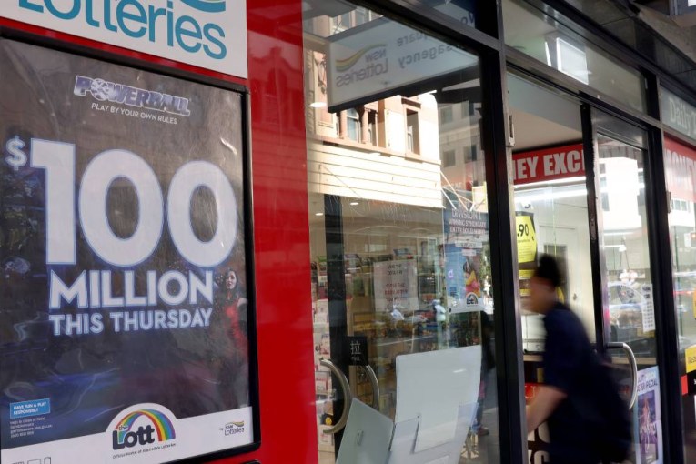 Single ticket cleans up $100m Powerball draw