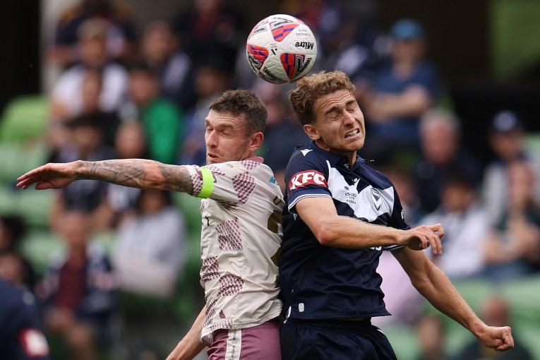 Repeated heading of soccer ball alters brain: Aus study