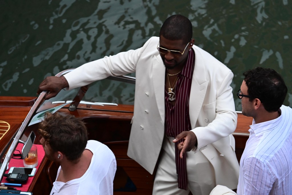 Usher Bezos Sanchez wedding