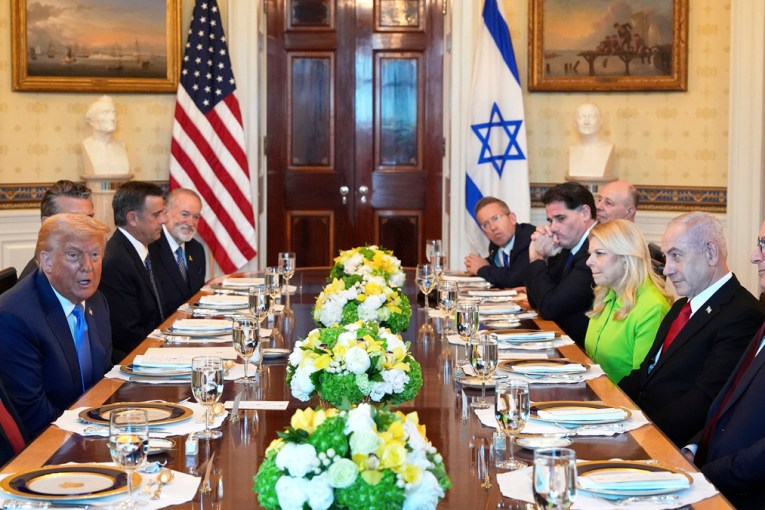 Netanyahu meets Trump amid ceasefire talk