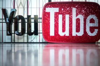 Govt 'won't be bullied' by tech giants on ban