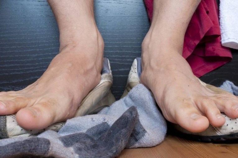 What’s in our socks: Fungi and even more yuckiness