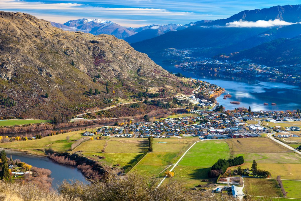 Luxon Albanese Queenstown