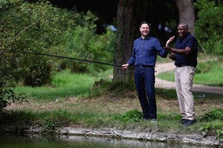 JD Vance holds talks and fishes with UK’s Lammy