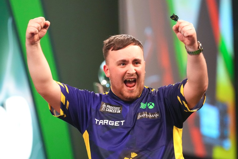 Darts phenomenon Littler lights up the Gong 