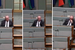 Joyce snubs Nationals as parliament returns