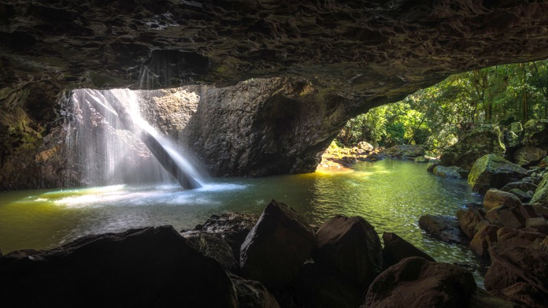 swimming spots qld