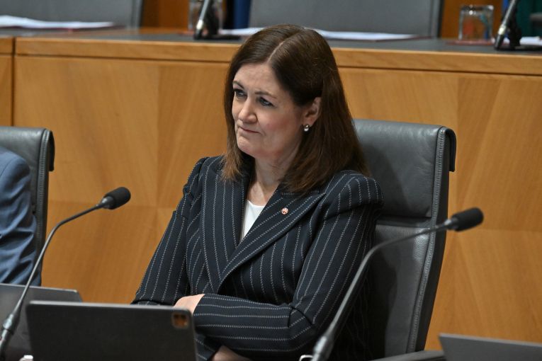 Optus inquiry grilling