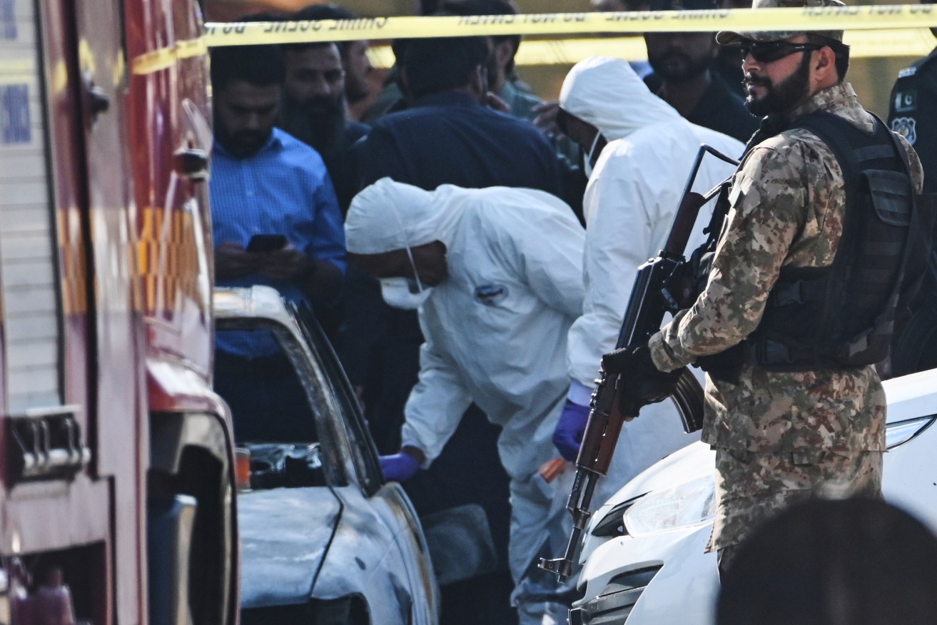 The Pakistani Taliban group denied involvement in an attack outside a busy court in Islamabad.