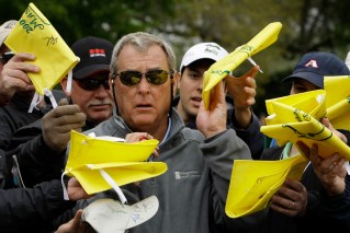 Gregarious golf legend Fuzzy Zoeller dies