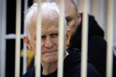 Nobel laureate in mass political prisoners release