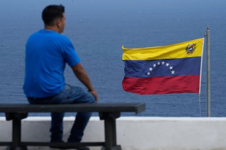 Oil prices unlikely to rise far on Venezuelan turmoil