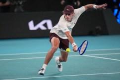 De Minaur outclassed by ruthless Alcaraz