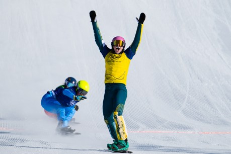 Aussie storms to snowboard cross gold