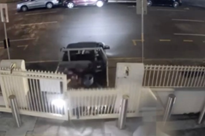 Call for more action after synagogue gates rammed