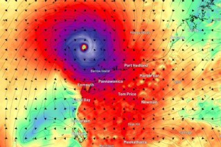 Storm could return as cyclone, bound for Perth