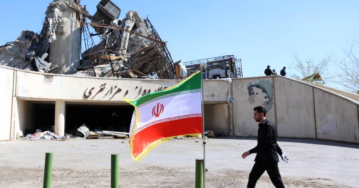 US fighter jet shot down over Iran