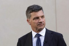 Migrant crackdown in Coalition's budget reply