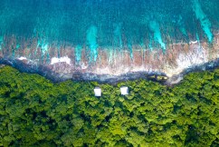 One of Aus's most remote luxury lodges reopens