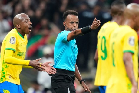 US turns away Somali ref, days out from World Cup