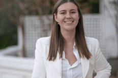 Higgins makes comeback to political front line