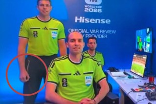 Australian ref cleared over 'hateful' gesture