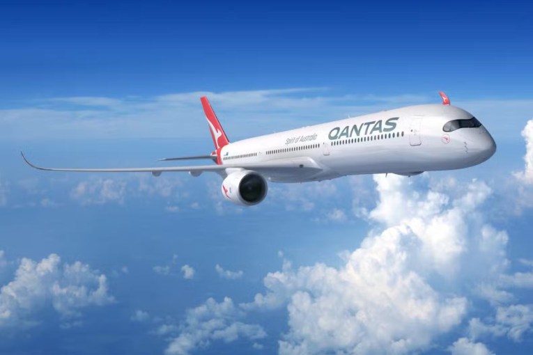 Qantas reveals destination of record-breaking flight