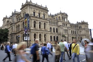 Why 'average Australians' does not mean 'most'