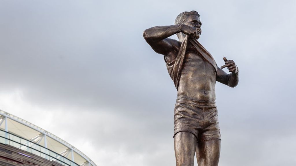 Statue