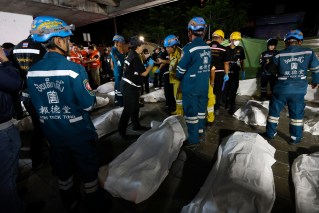 Horror toll as blaze engulfs busy pub in Bangkok