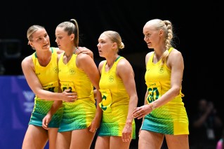 Diamonds comfort debutant after shock loss