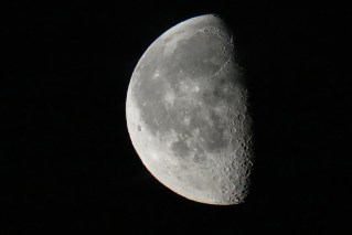 Scientists say wayward rocket hit the moon