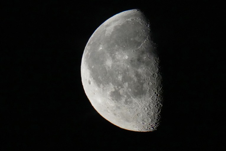 Scientists say wayward rocket hit the moon