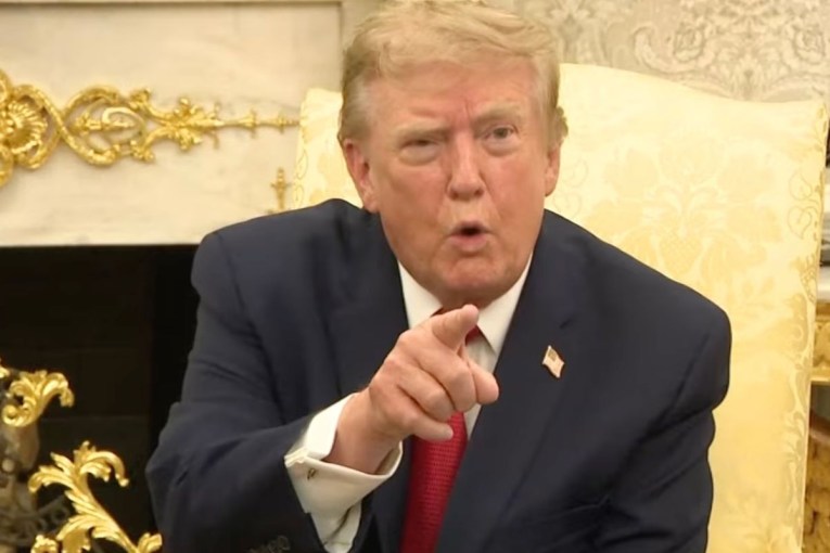 White House attacks reporter, references her kids