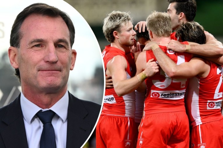 AFL boss speaks out amid fresh twist in Swans scandal