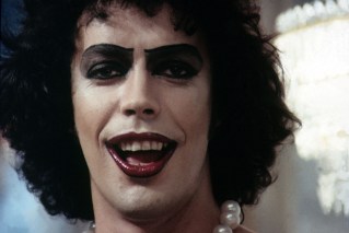 <i>Rocky Horror </i> star Tim Curry dies at home